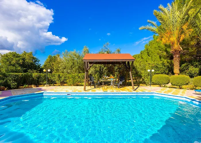 Villa Charoula Ena